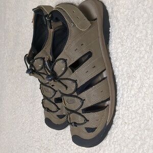 Magellan outdoor sandals for men.Size 8 D.